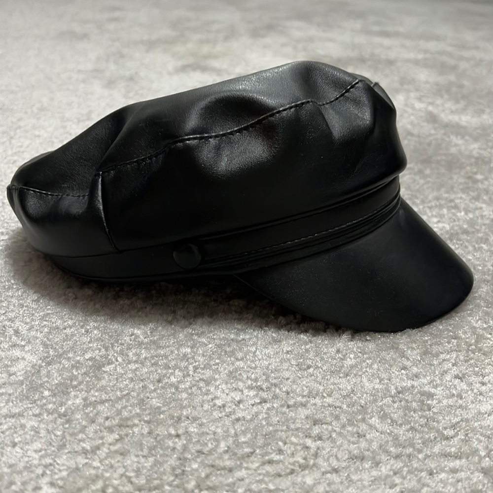 newsboy hat